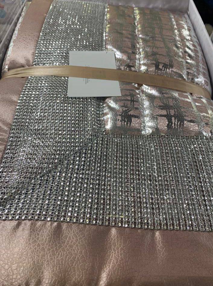 Diamond Border Bedspread 