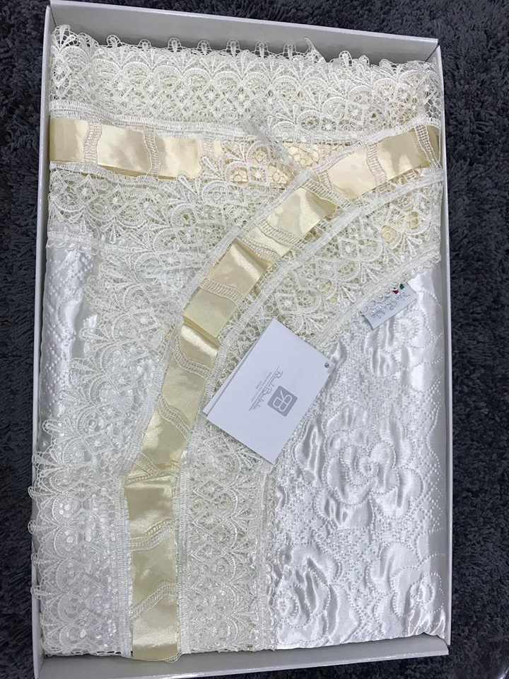 Self-designed Flowered Bedspread 